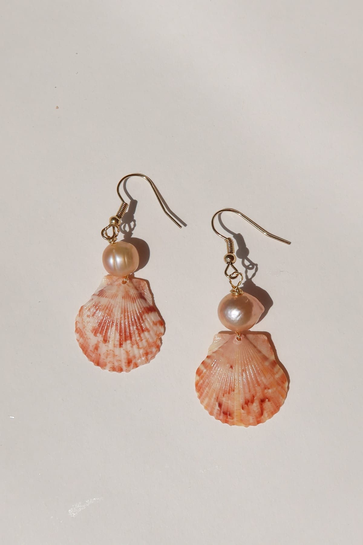 Blush Tide Pearl Earrings